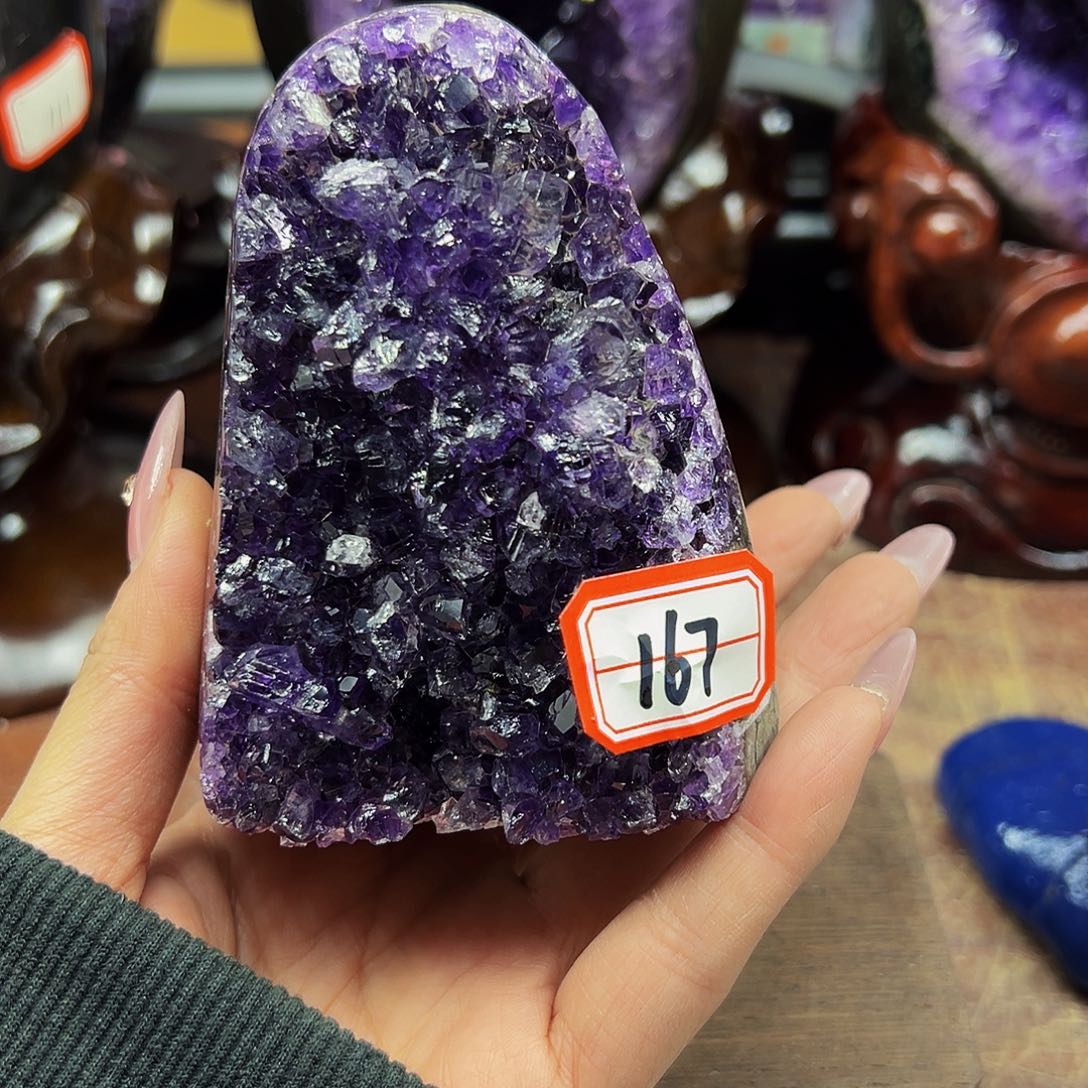 水晶大型摆件未镶嵌