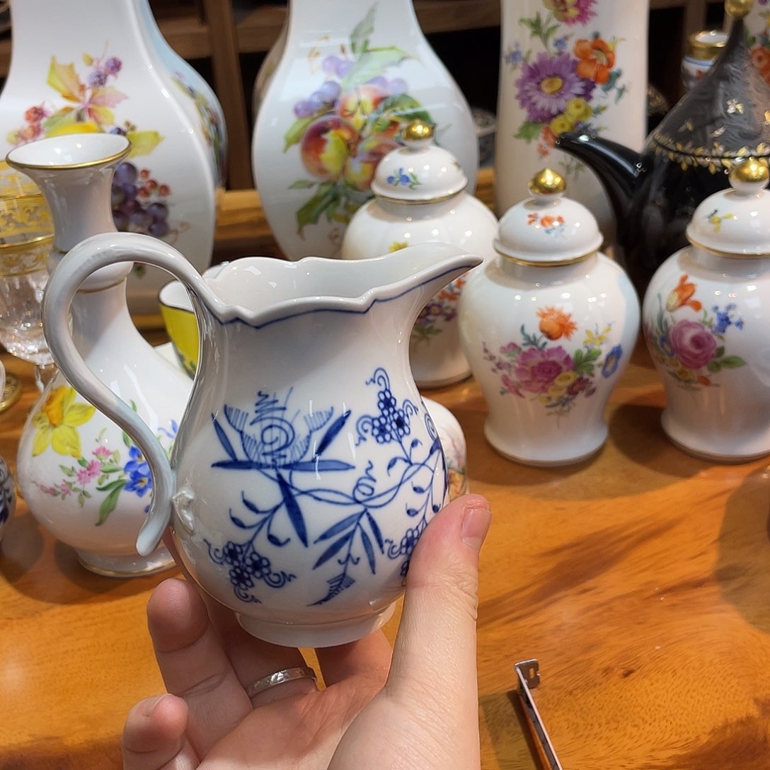 瓷片中古一等蓝洋葱奶罐