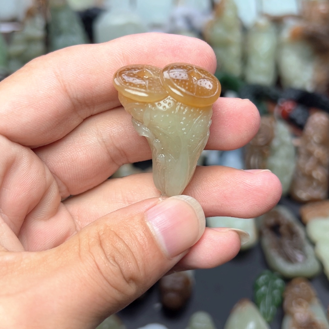 和田玉未镶嵌挂件