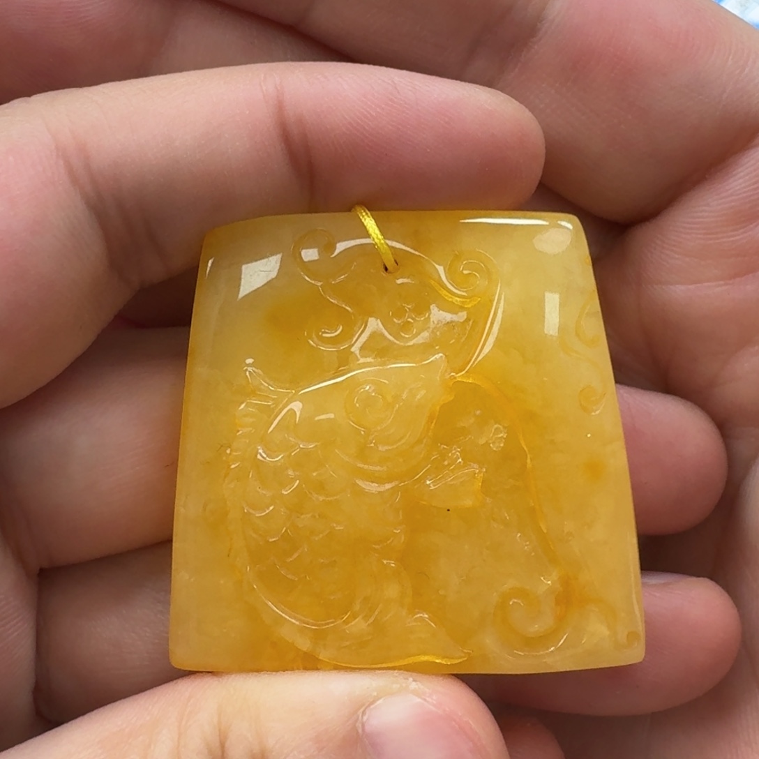 琥珀未镶嵌珠宝奇石661