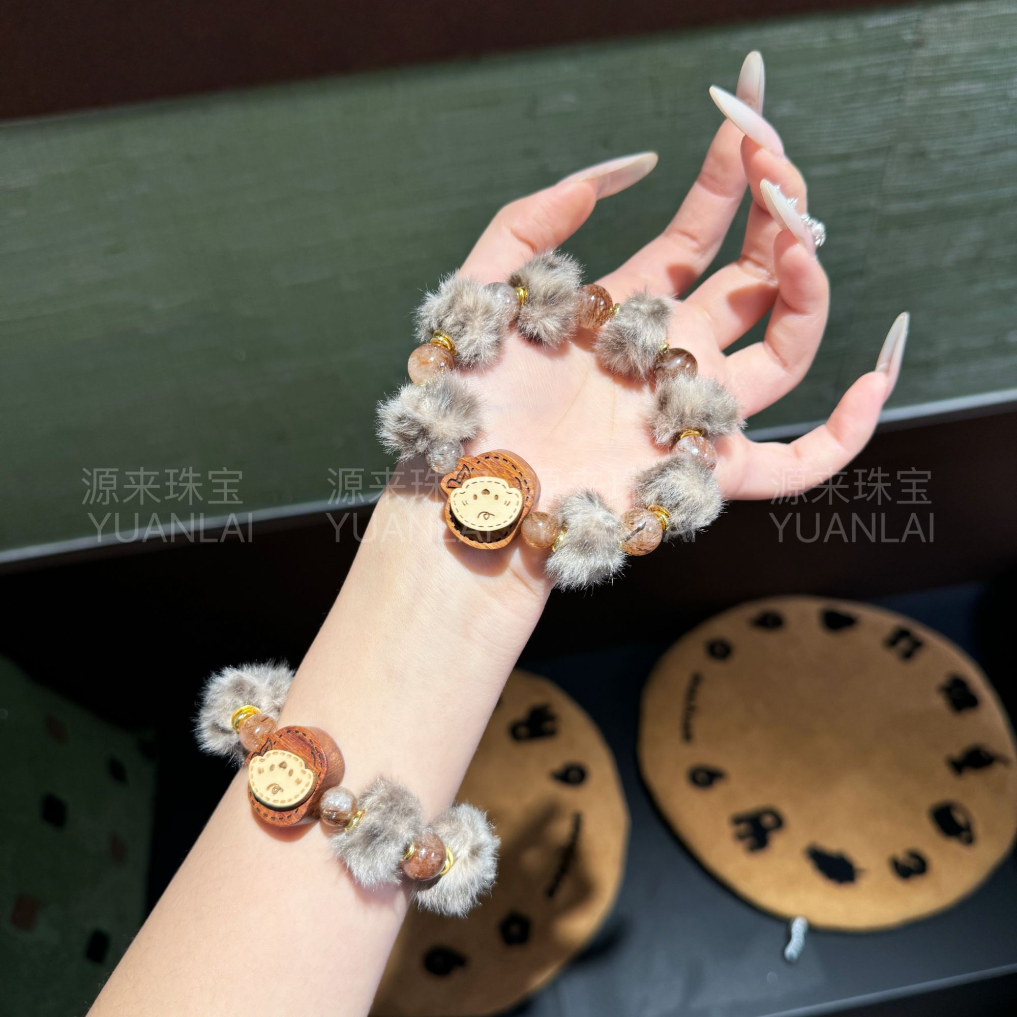 F*卡巧*黑金超七手串YL3199