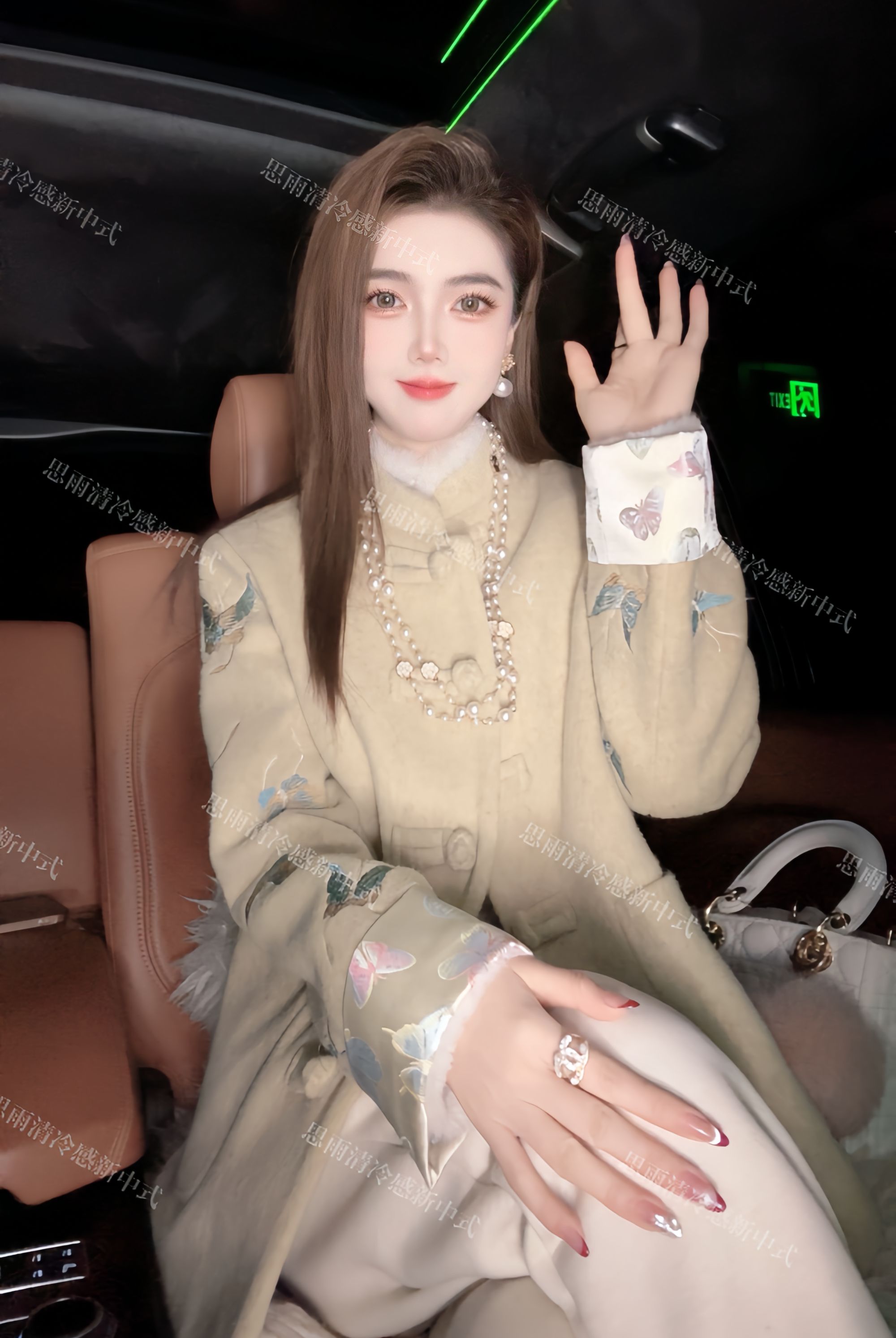 【福气蝶蝶】羊毛外套~年货款重工刺绣休闲显瘦百搭羊毛外套51777