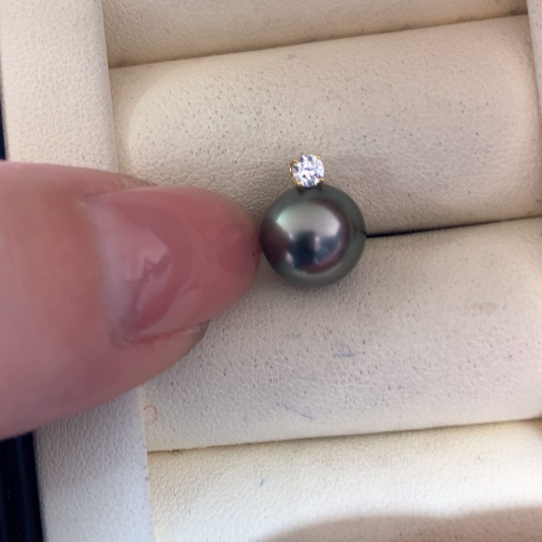 海水珍珠颈饰18K金镶嵌