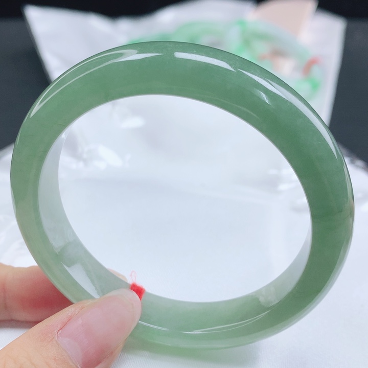 翡翠未镶嵌手镯缅甸57.5冰胶油青绿半山水正圈