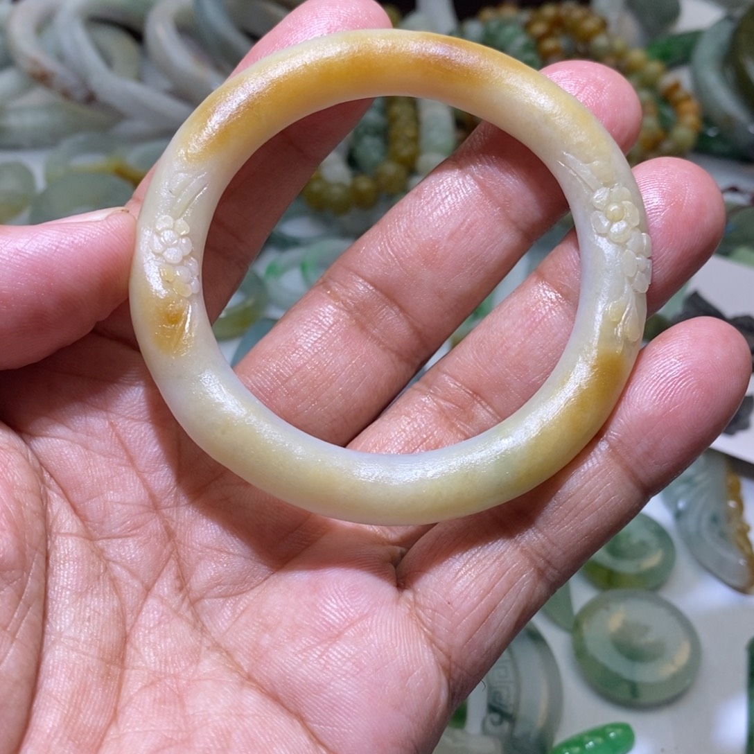 未镶嵌定制翡翠毛货