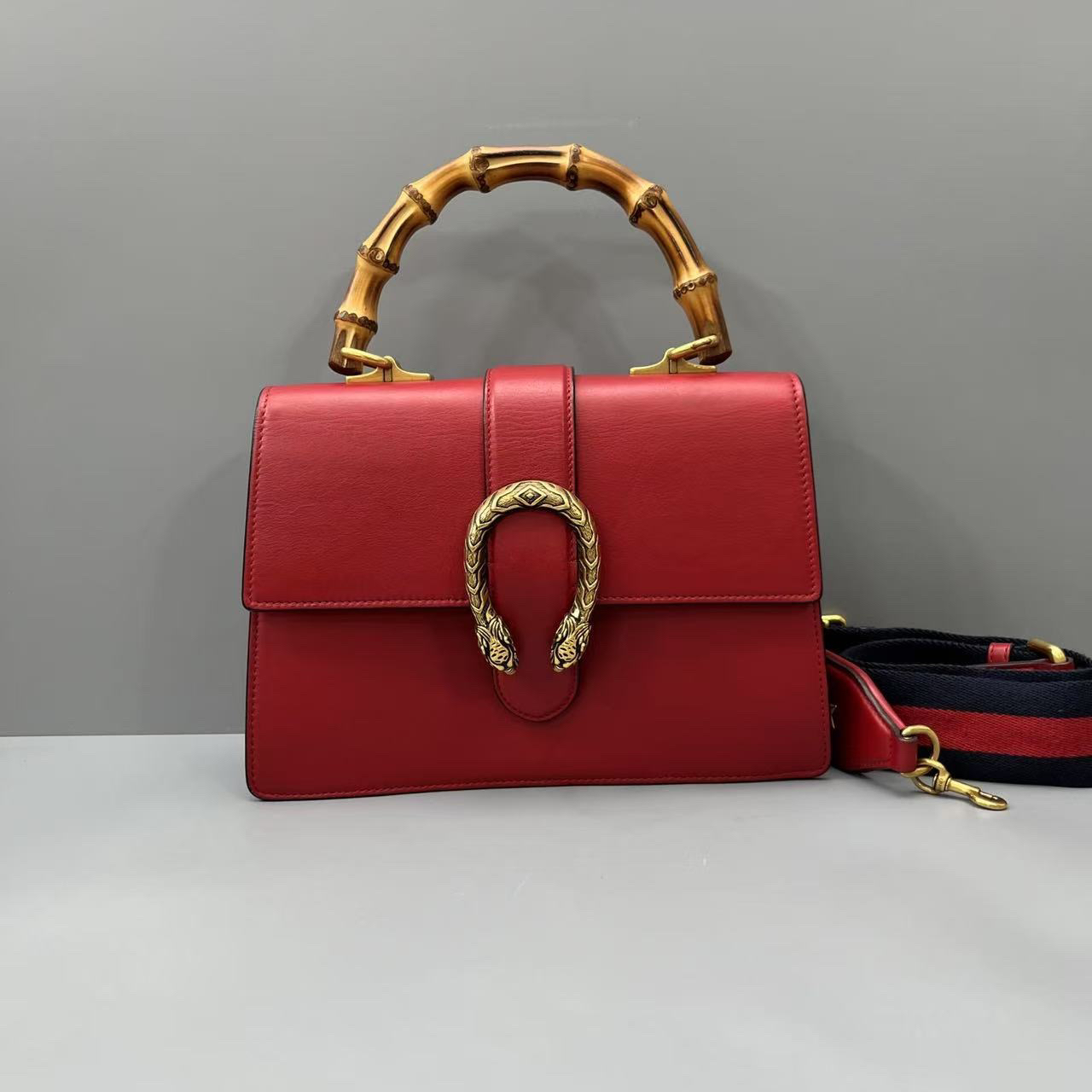 95新 GUCCI/古驰 全皮红金酒神竹节包 尺寸26*18 SV15595
