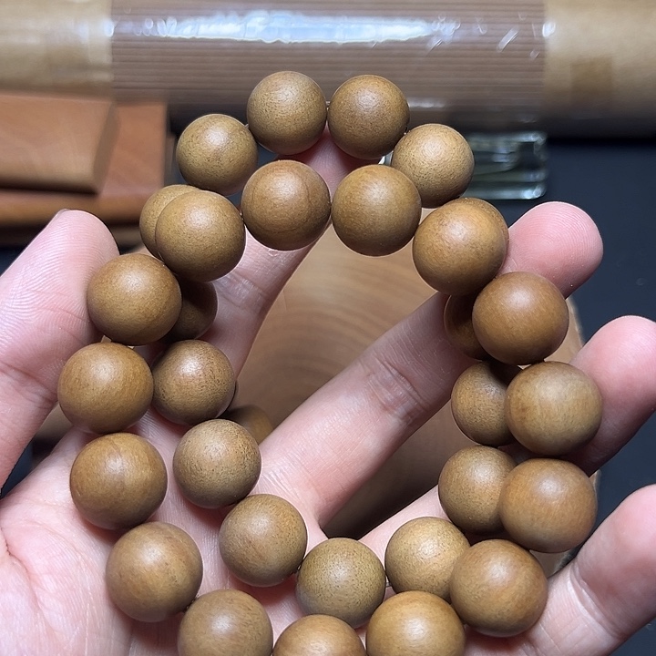 檀香木1.5*15黑肉顺纹沉水级