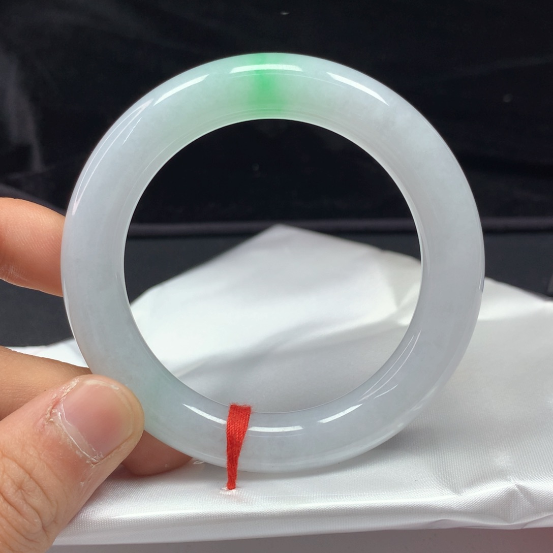 翡翠手镯（圆镯）未镶嵌53