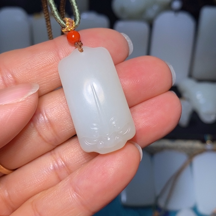 和田玉未镶嵌吊坠(不含链)