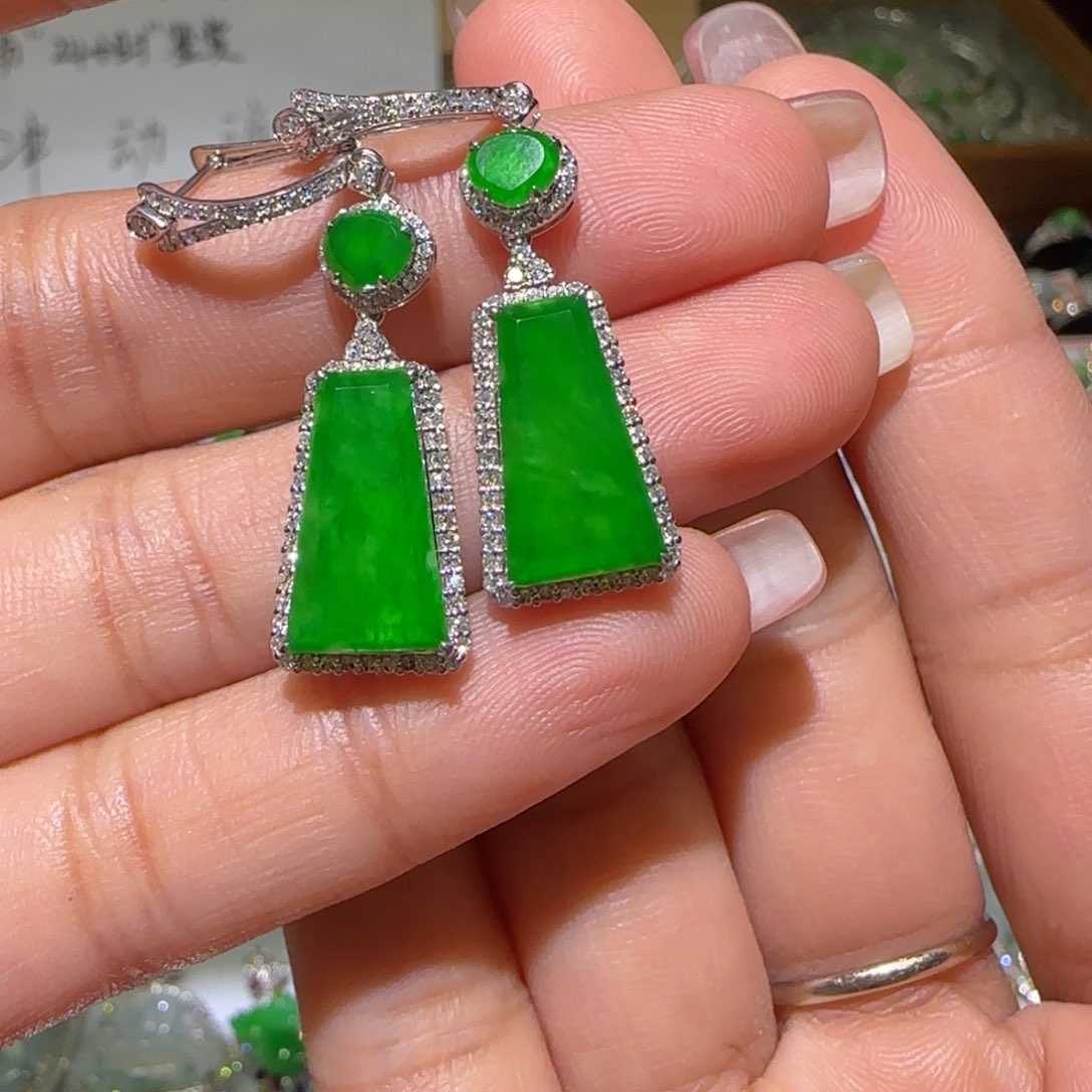 【闪购商品】翡翠耳饰18K金镶嵌天然