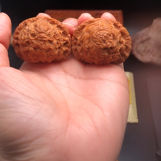 核桃手串/手链宫灯雕刻龙凤呈祥