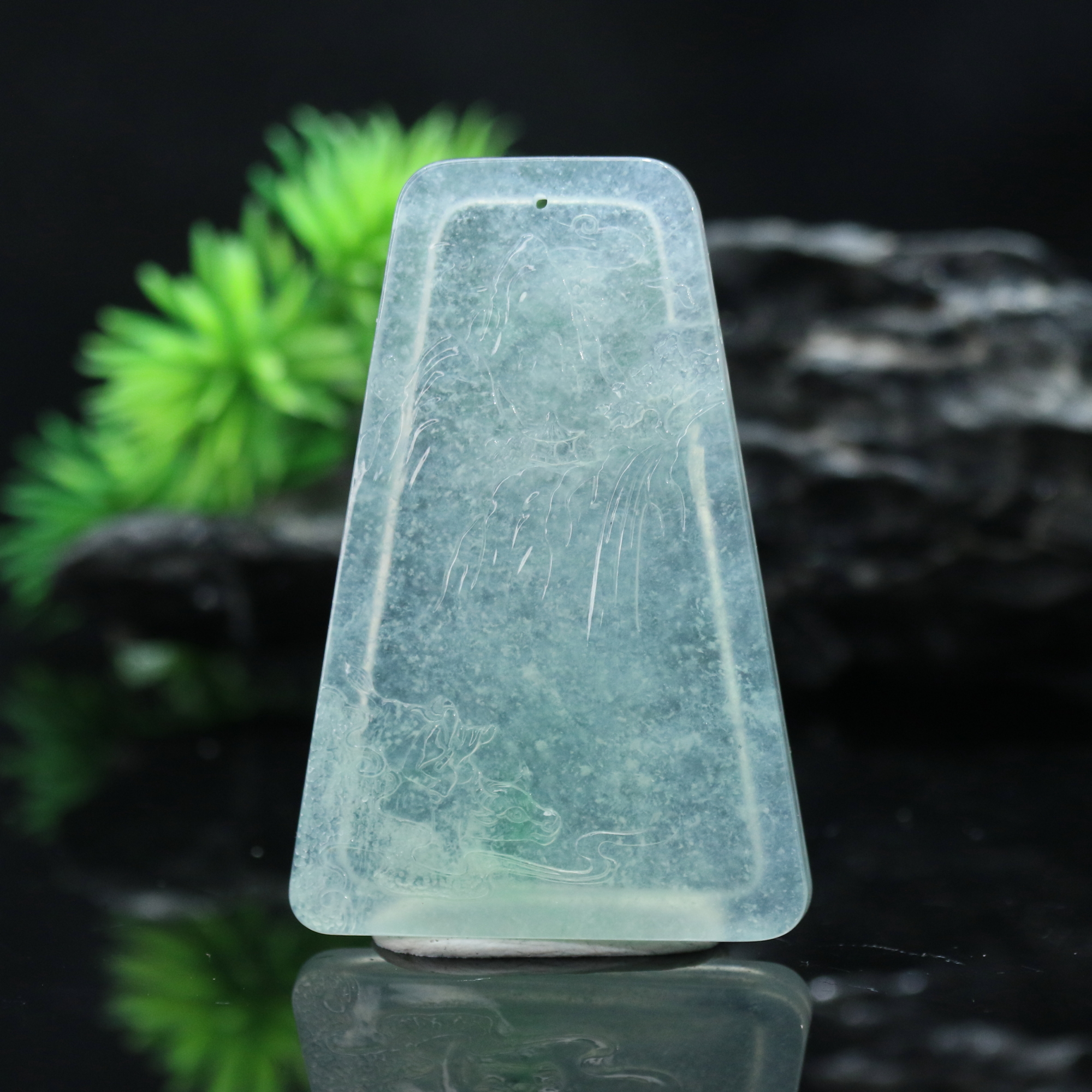 17天然缅甸翡翠A货冰晴山水牌/701304/上海嘉禾拍卖