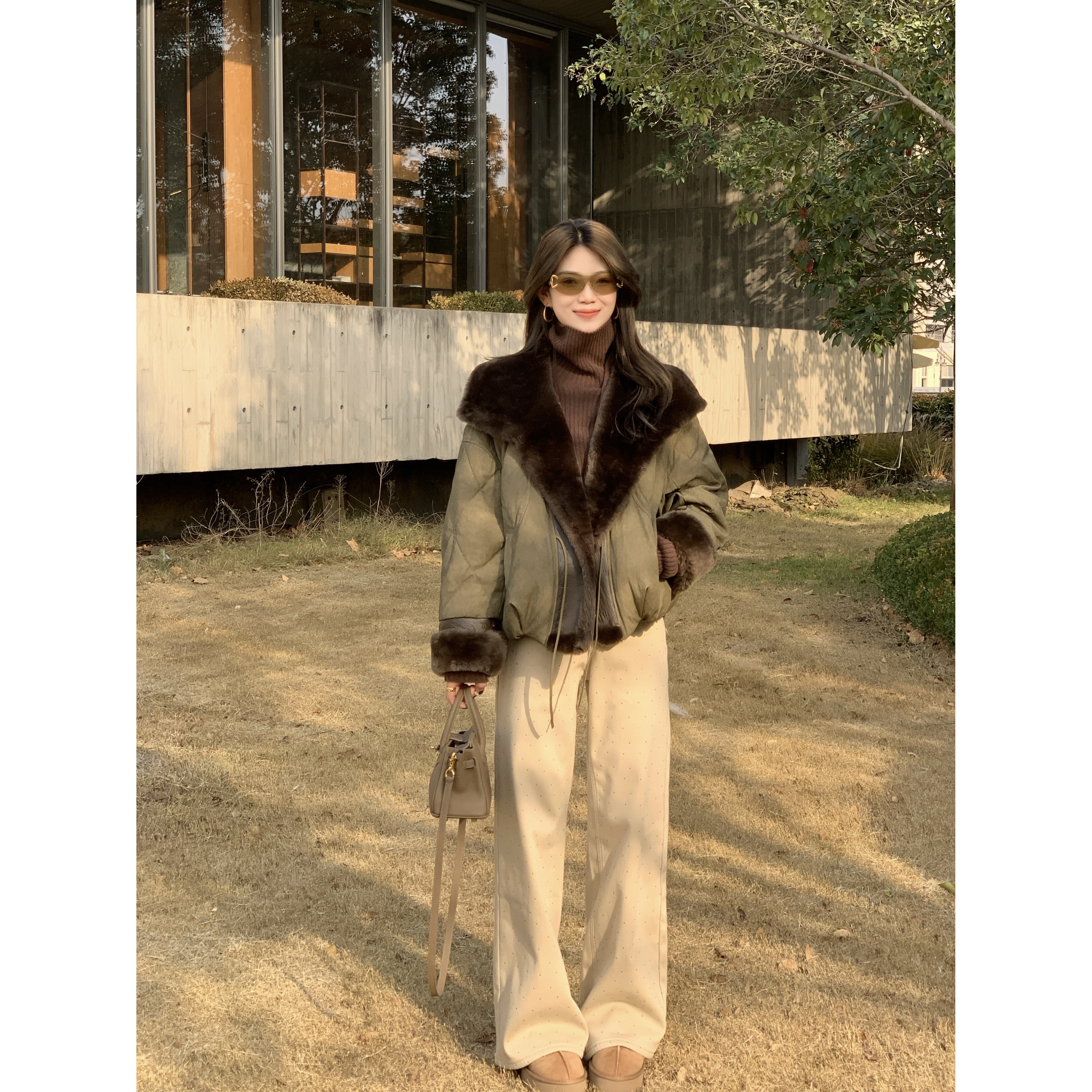 DEZI欧货设计感拼接领口派克羽绒服D225299