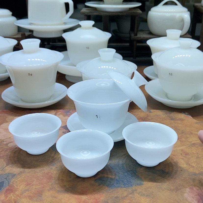 【闪购商品】在于其结构上具有独特功能优势第一种