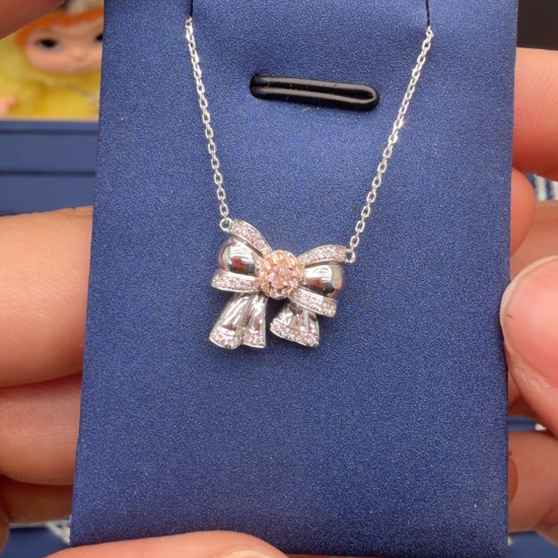 钻石18K金镶嵌颈饰粉钻项链