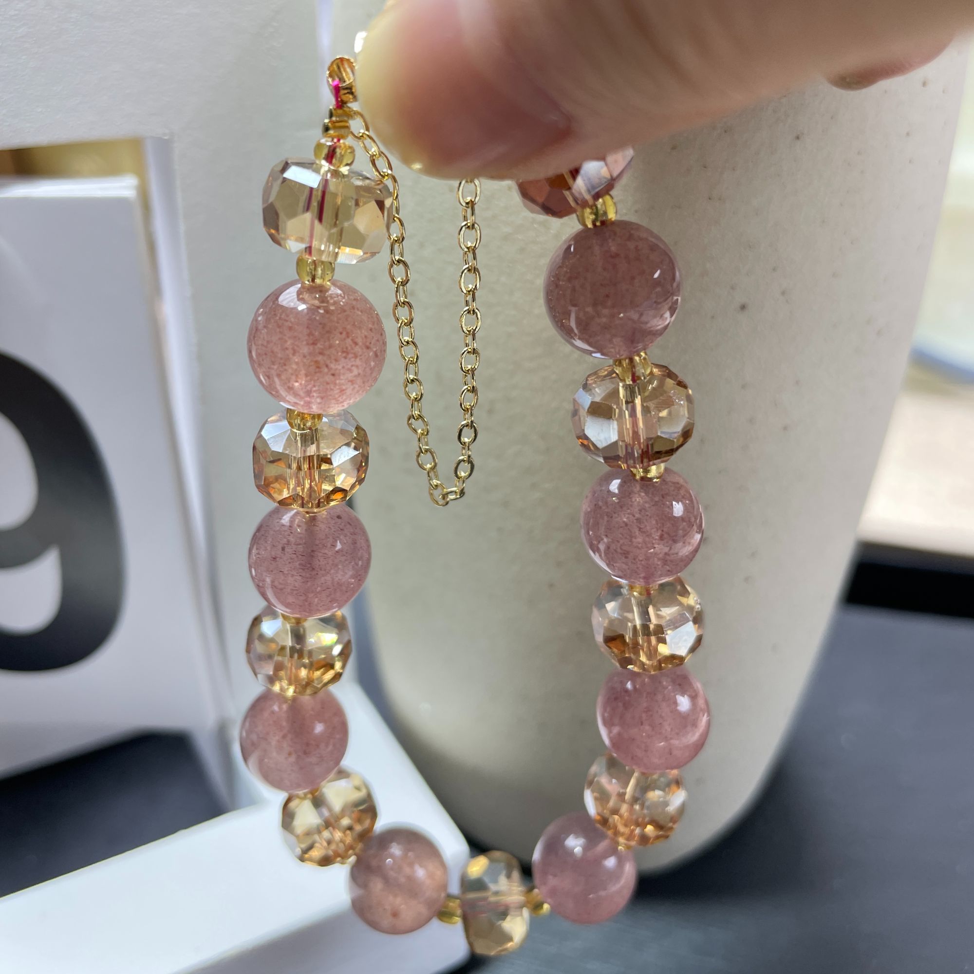 【草莓晶】时尚百搭手链手工甜美单圈003