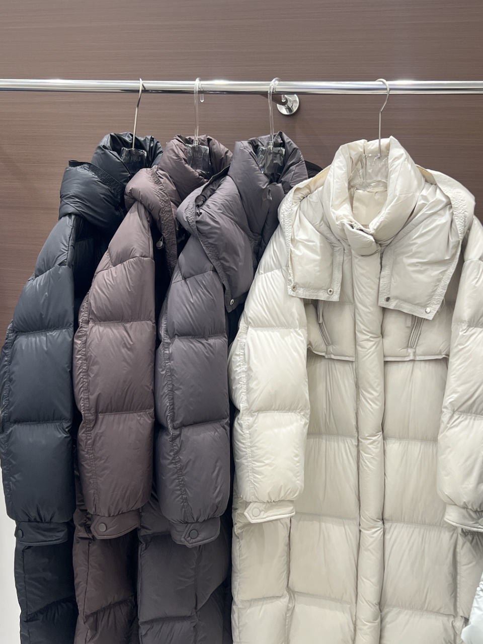 2025新款泡芙90白鸭绒羽绒服时尚中长款8652