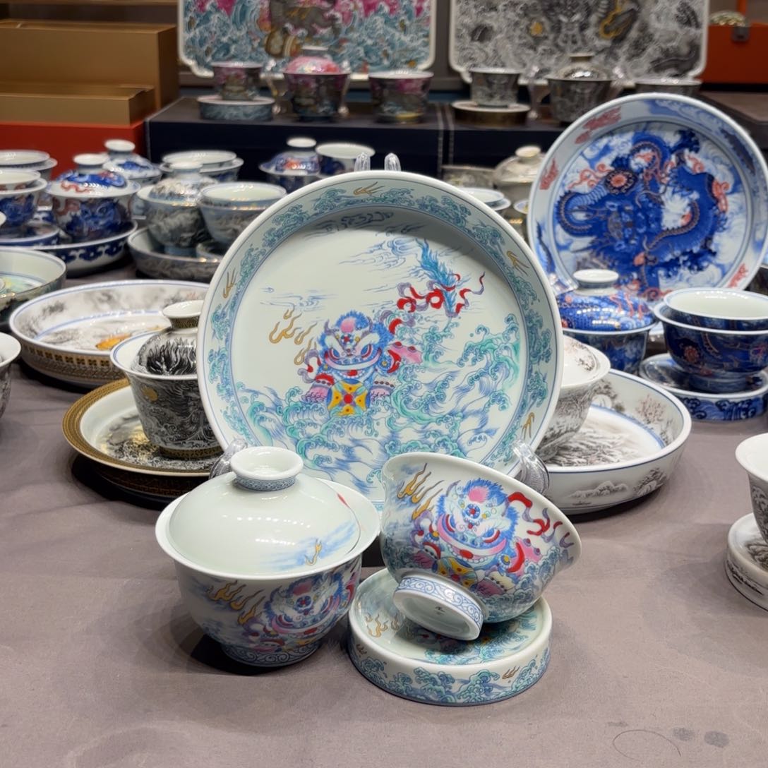 杯子景德镇陶瓷艺术展