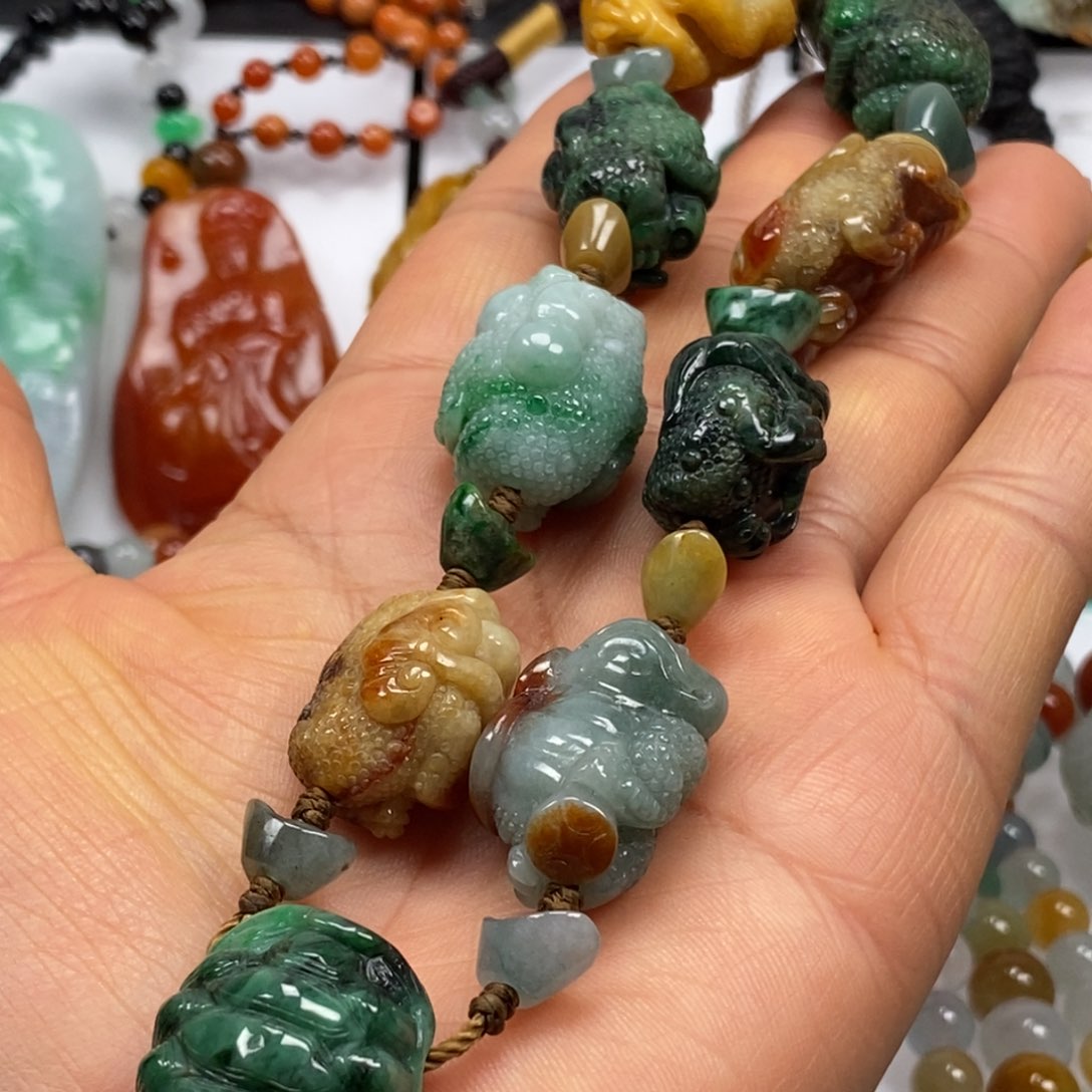 翡翠手链未镶嵌殊**海