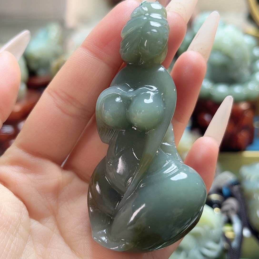 和田玉挂件未镶嵌