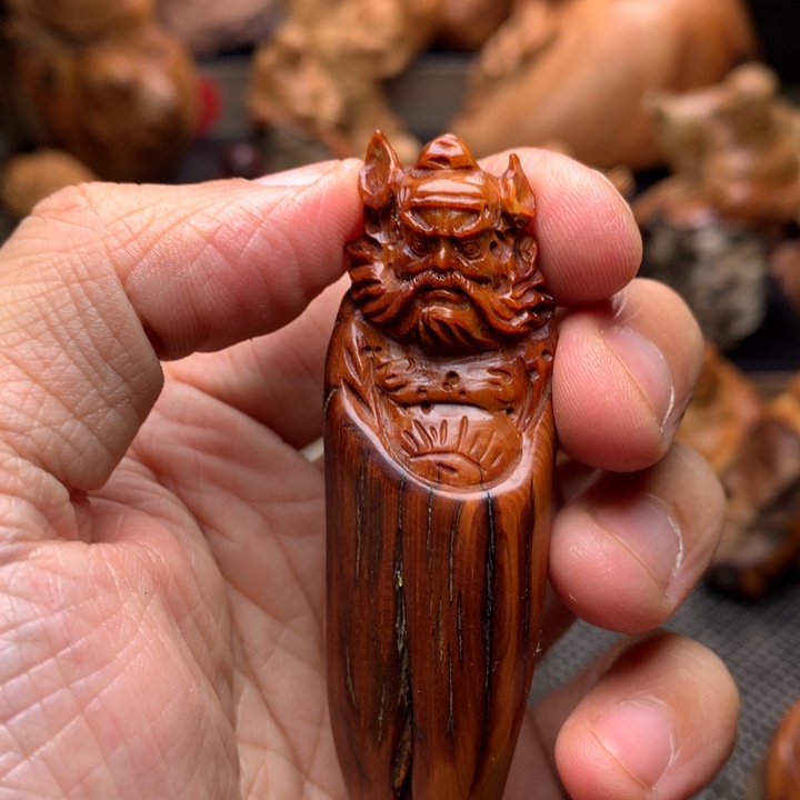 柏木（崖柏）崖柏陈化手把件