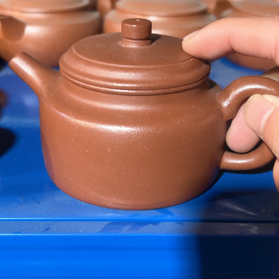 紫砂茶壶紫砂的味道很