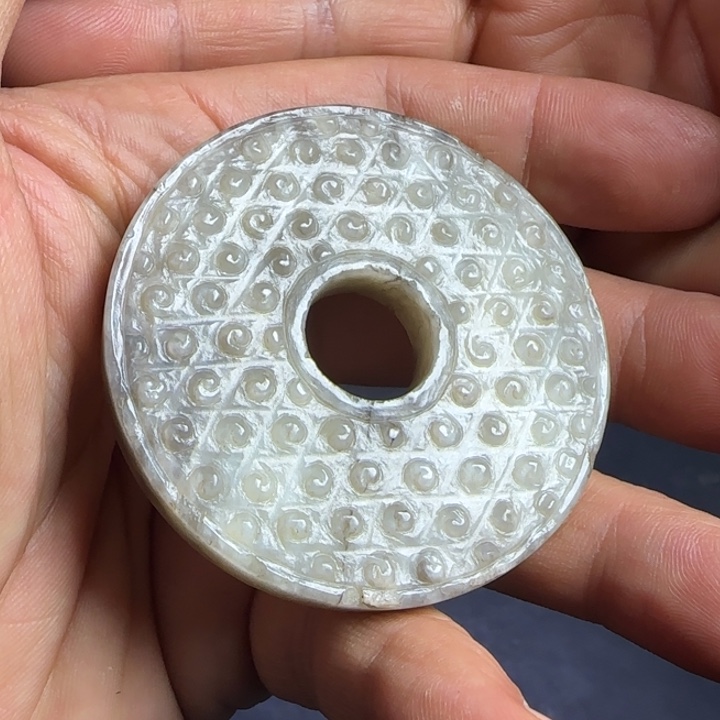 众***、和田玉未镶嵌挂件