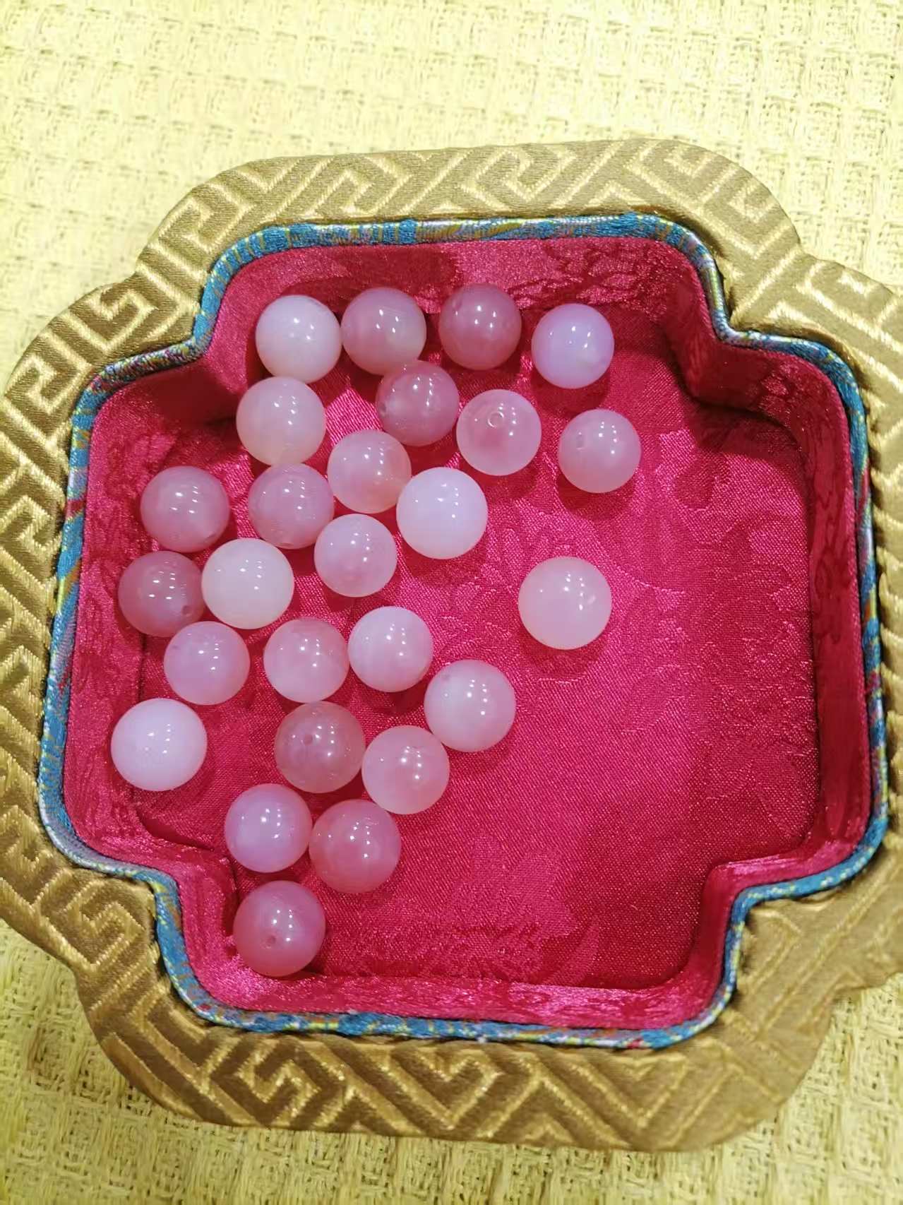 天然高冰盐源散珠卡10mm左右