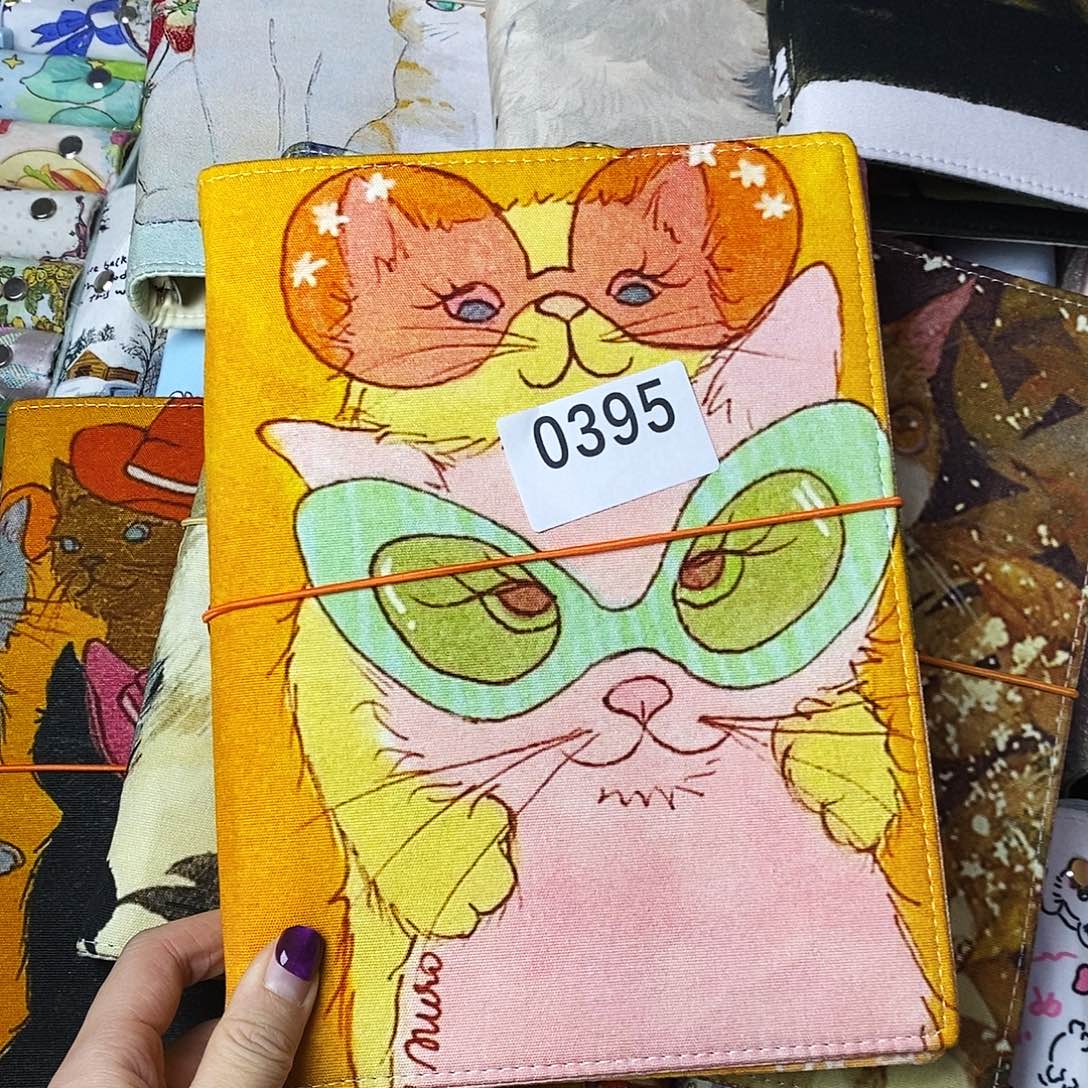 织绣A5活页不送纸395