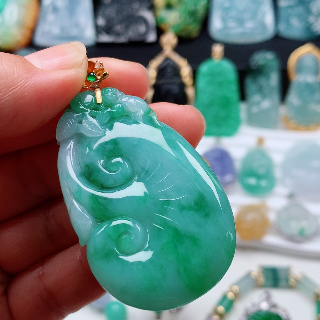 翡翠颈饰18K金镶嵌卡49-