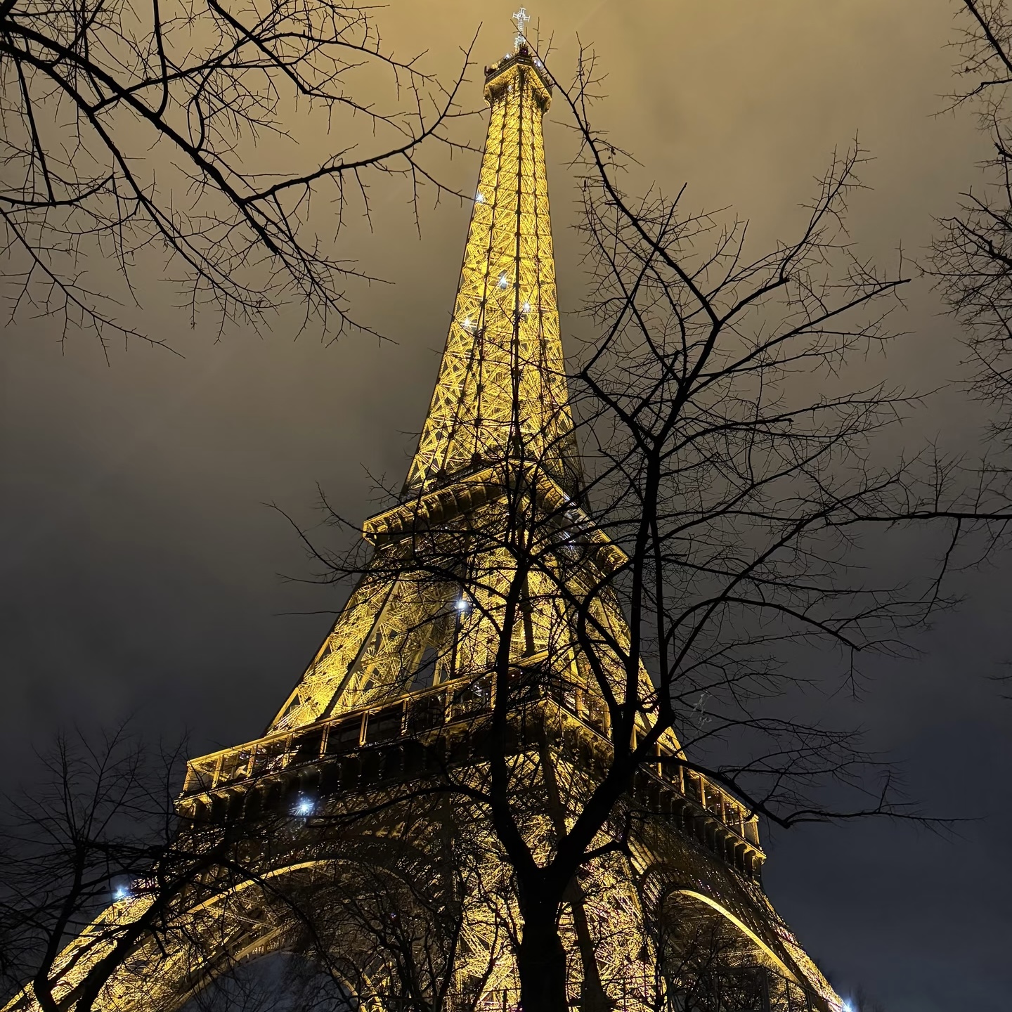 2025新款轻奢重工休闲百搭时尚卫衣-T9107