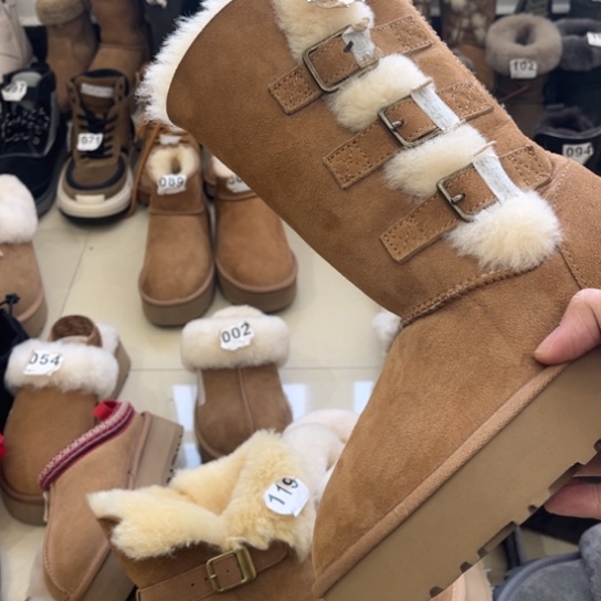 35卡扣骑士雪地靴