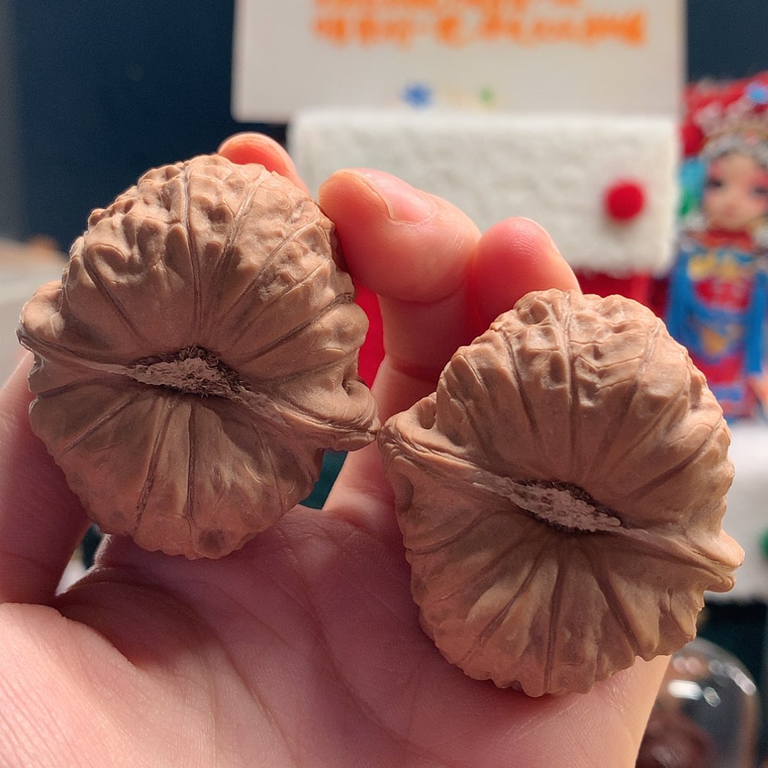 文玩核桃吊坠凹底南瓜