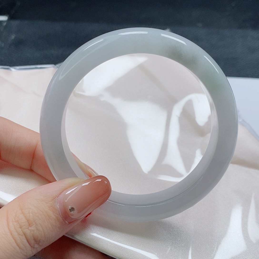 【闪购商品】未镶嵌手镯翡翠530号