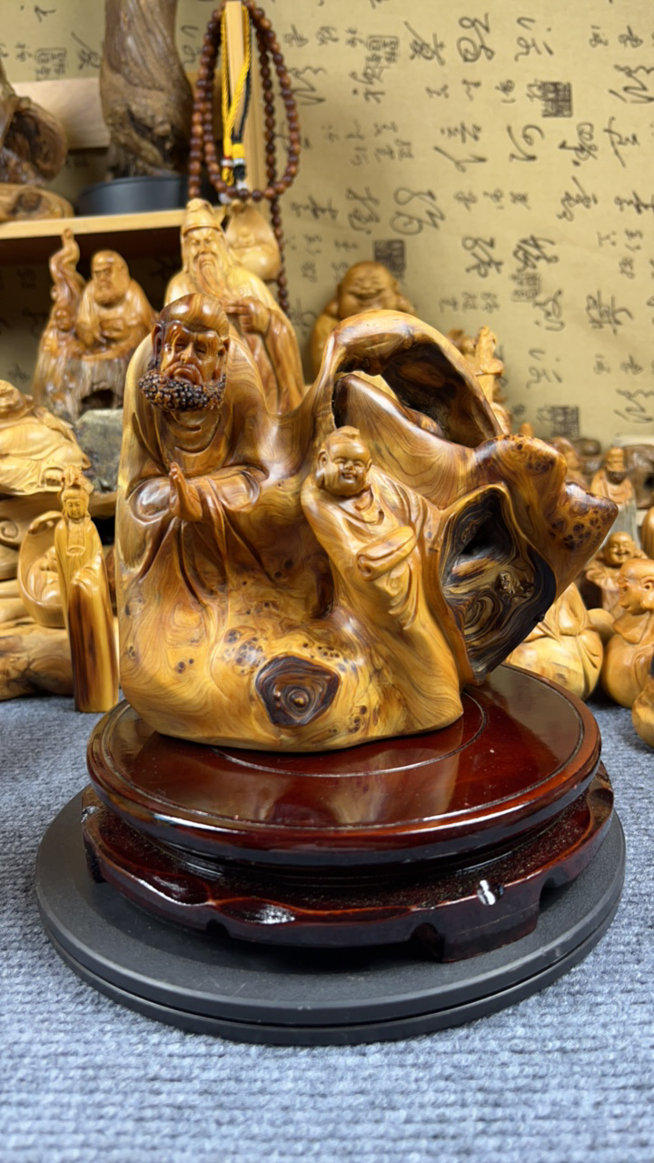 崖柏传承木雕摆件工艺品