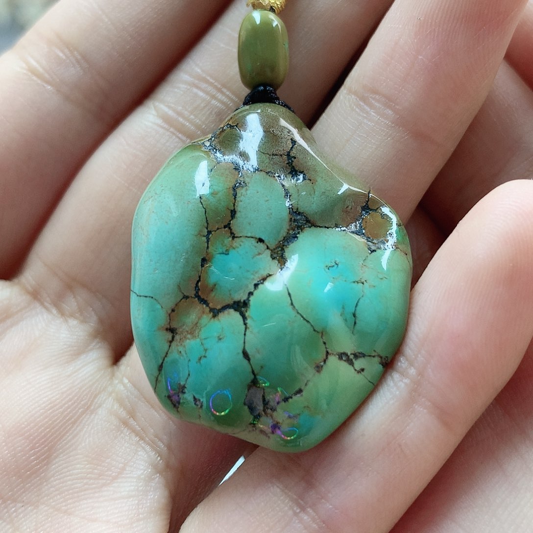 未镶嵌绿松石珠宝奇石