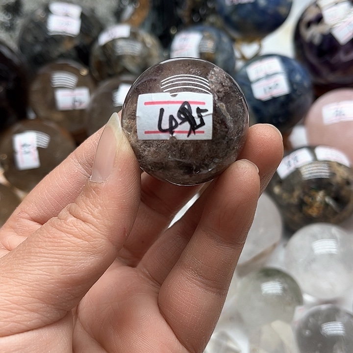 水晶64克幽灵球未镶嵌