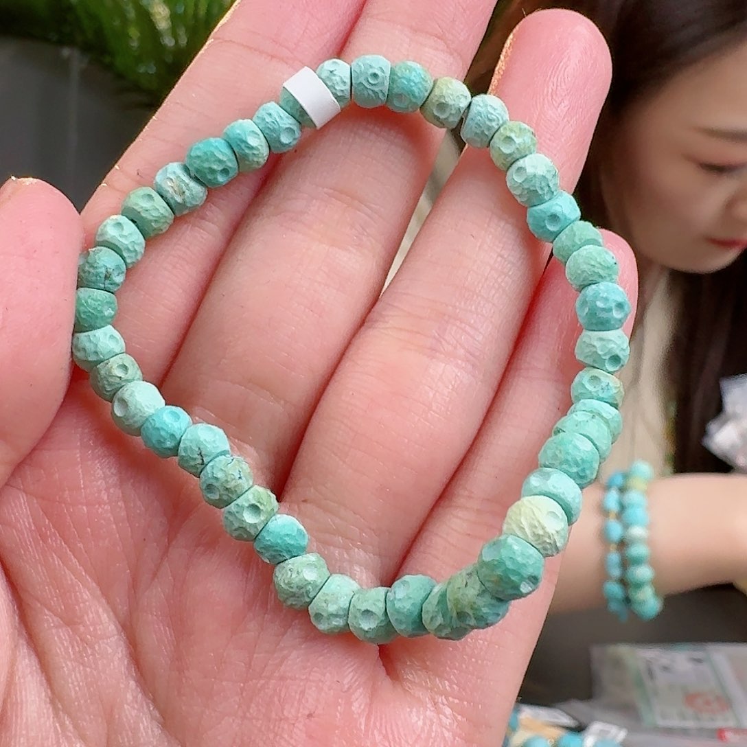 绿松石珠宝奇石未镶嵌
