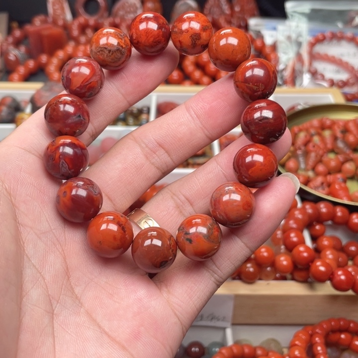 南红玛瑙未镶嵌手链
