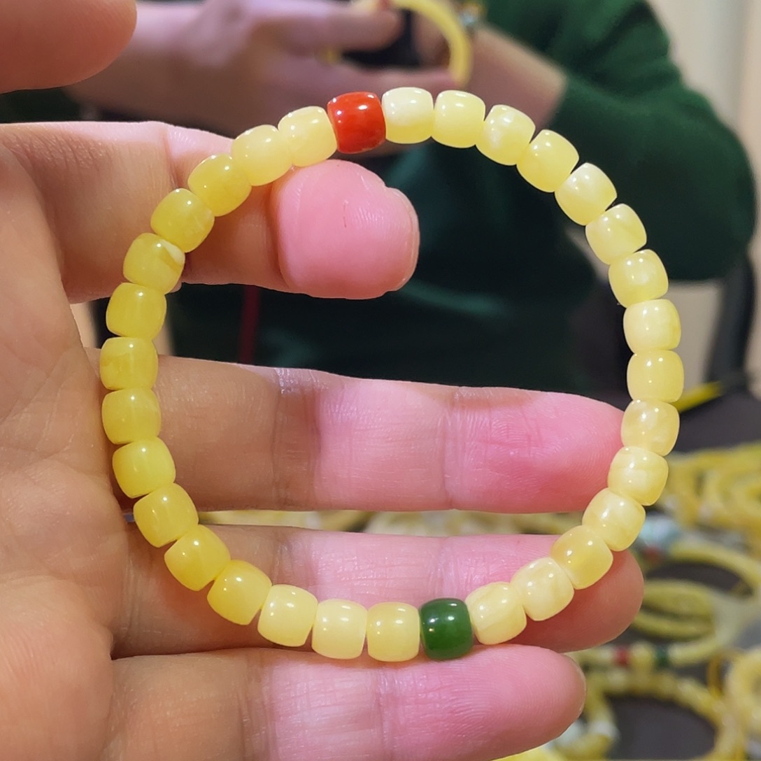 琥珀未镶嵌手链6.3g