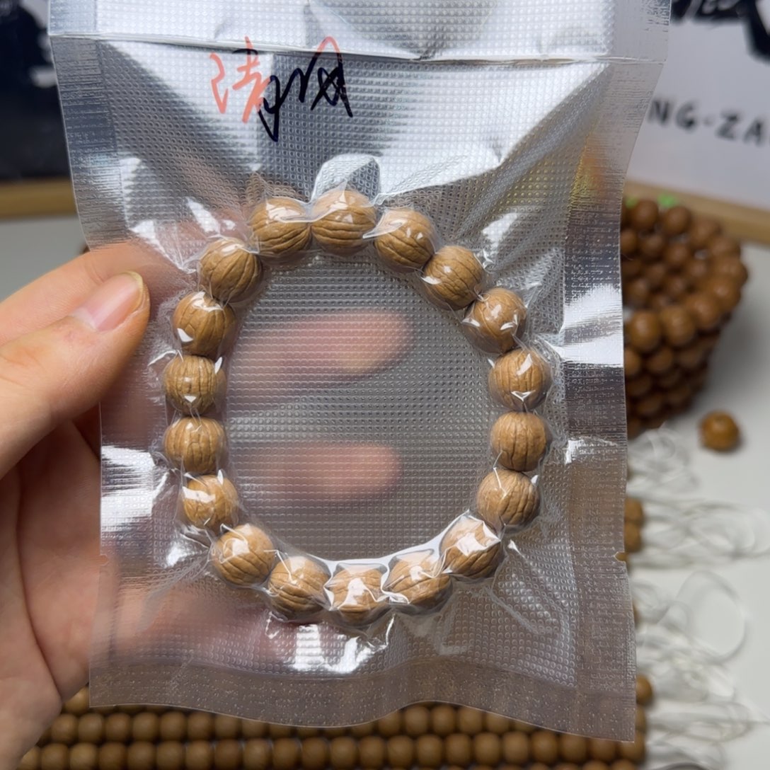 猴头核桃手串清***?堇藏一号