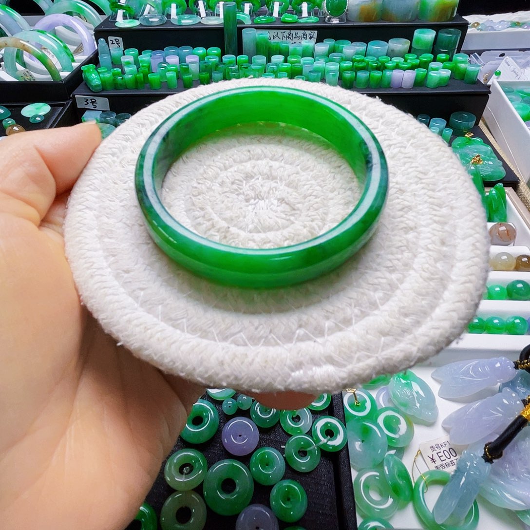 呆***石翡翠未镶嵌吊坠(不含链)