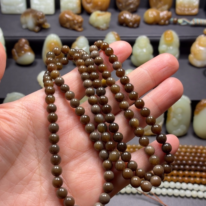 和田玉（糖玉）未镶嵌项链