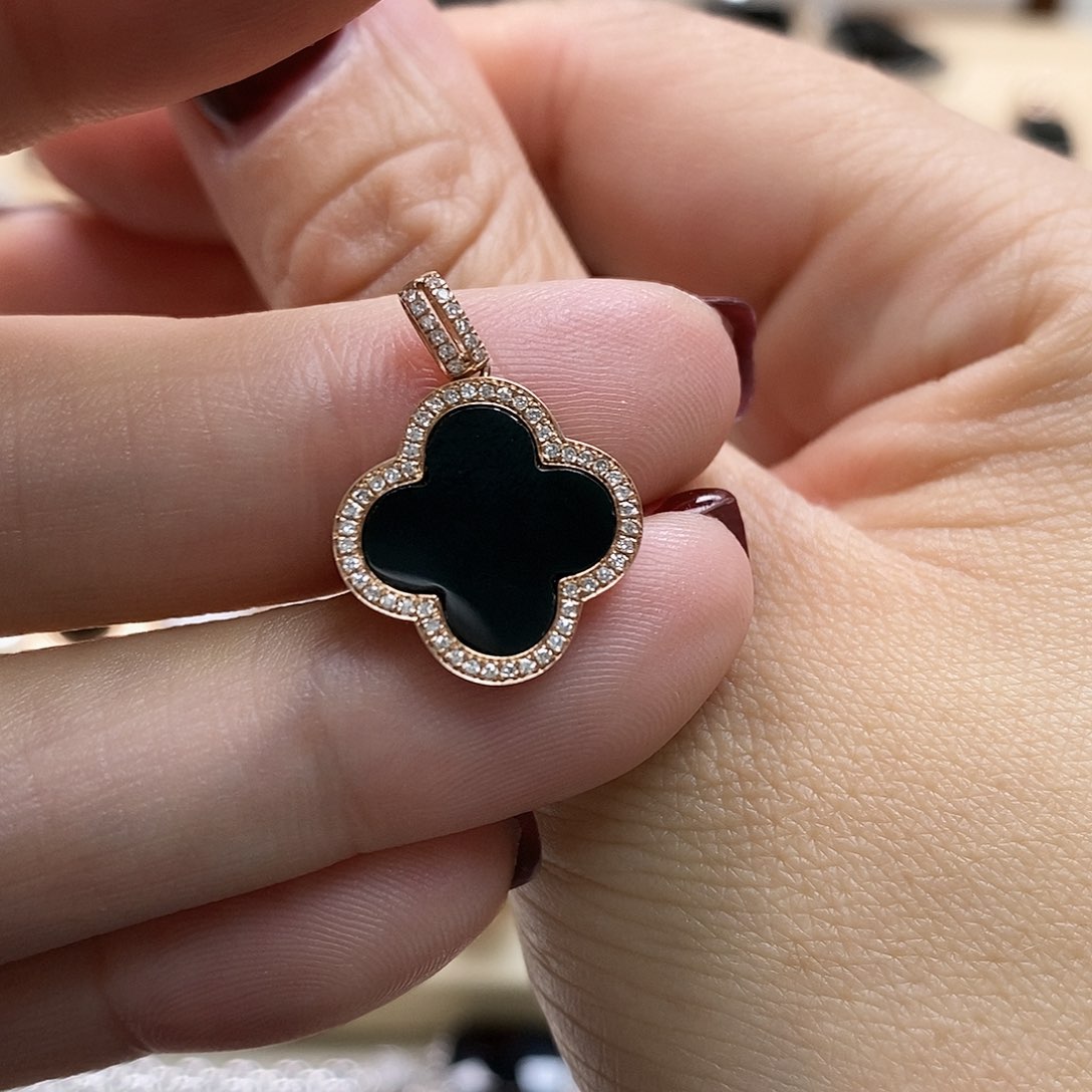 翡翠颈饰18K金镶嵌墨翠