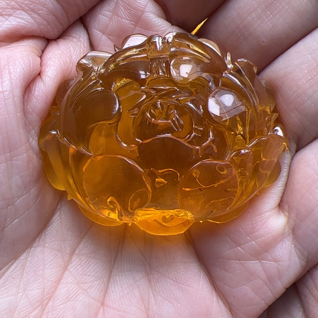 琥珀颈饰未镶嵌蜜蜡