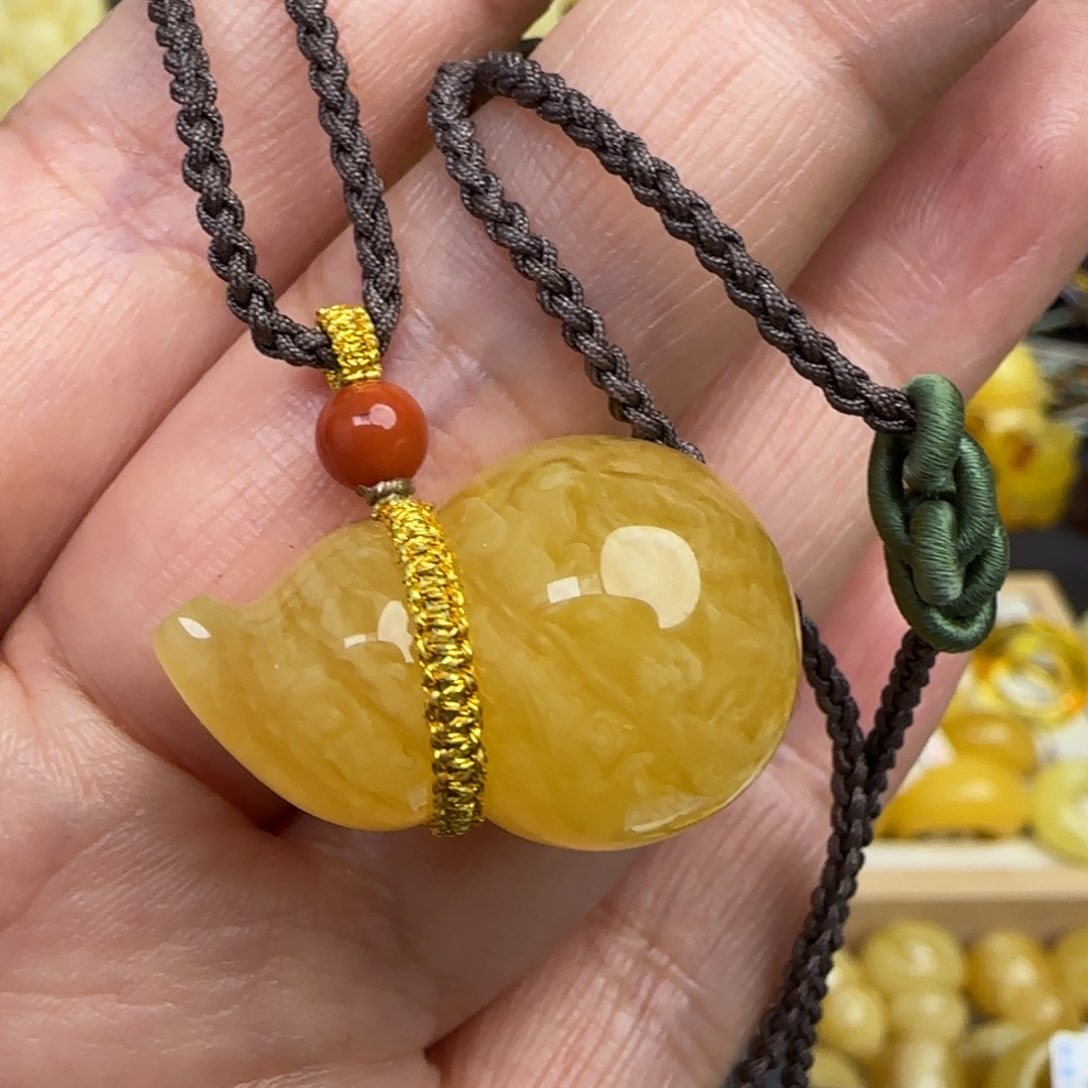 未镶嵌套链蜜蜡天然俄料鸡油黄蜜蜡葫芦吊坠