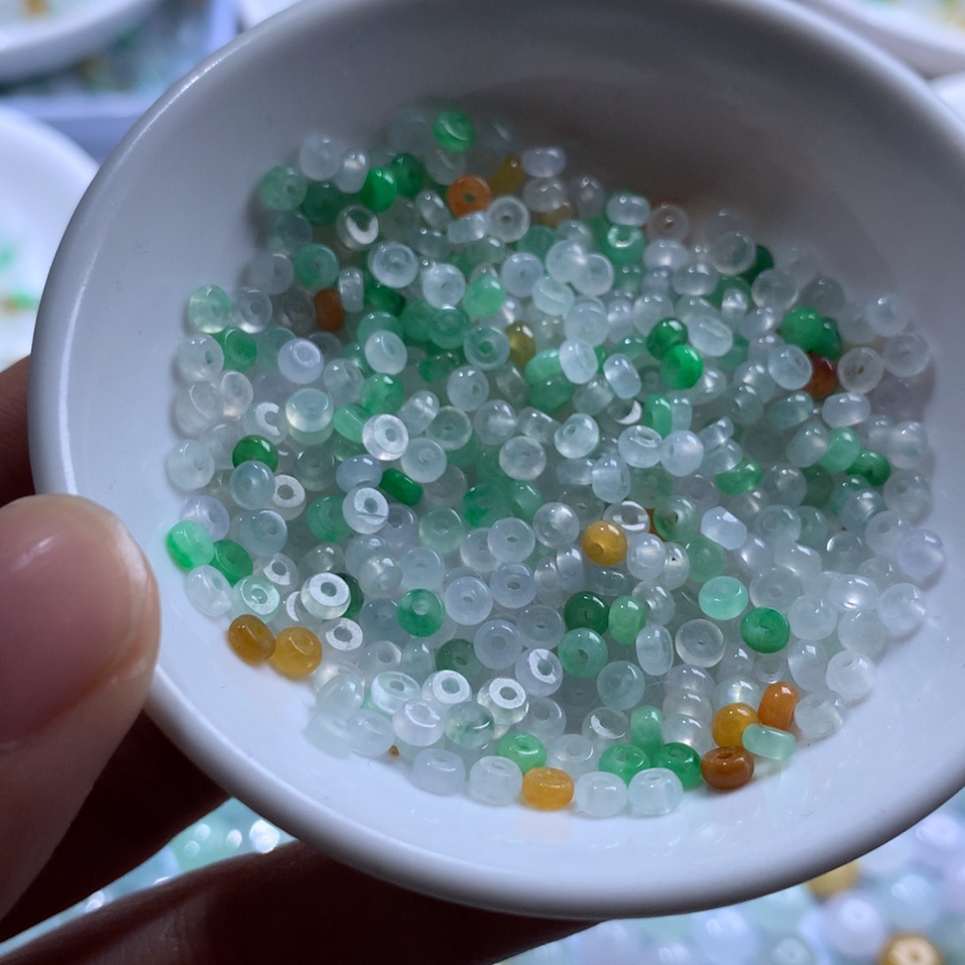 散珠翡翠多样性发货10颗卡3.5尺寸