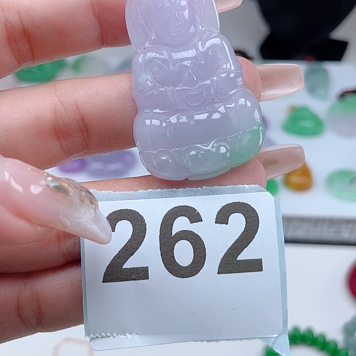 翡翠颈饰未镶嵌吊坠