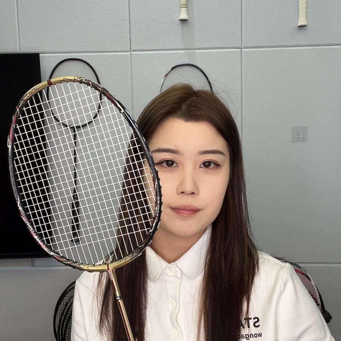 驭12羽毛球wong……