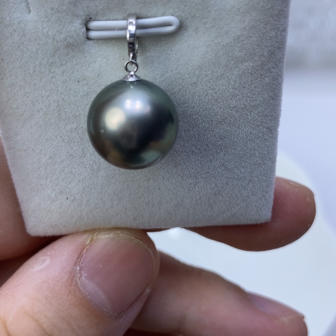 海水珍珠18K金镶嵌颈饰